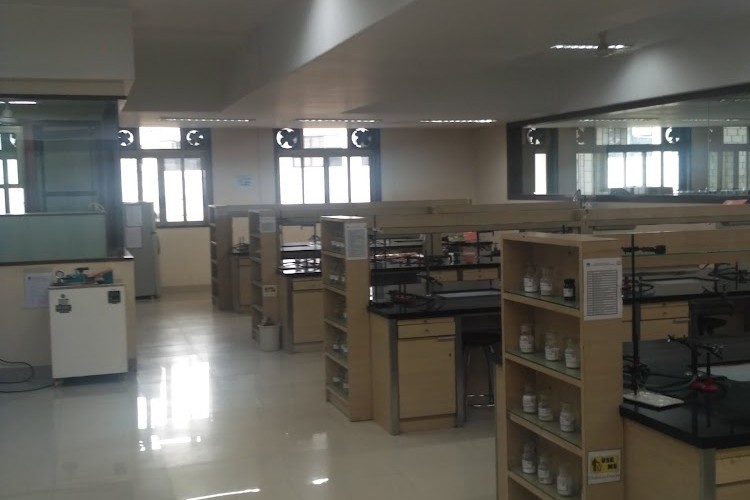 Dr. Bhanuben Nanavati College of Pharmacy, Mumbai