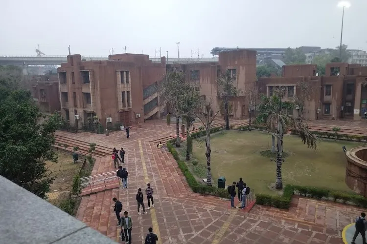 Dr. Bhim Rao Ambedkar College, New Delhi