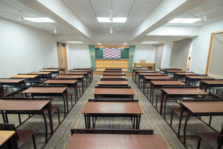 Dr. D. Y. Patil B-School Pune Campus: Photos, Virtual Tour