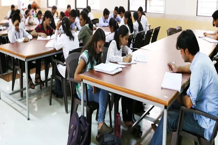 Dr DY Patil College of Pharmacy Akurdi, Pune