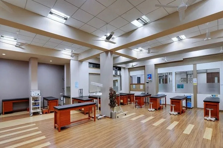 Dr DY Patil College of Physiotherapy, Pune