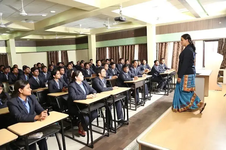 Dr DY Patil Institute of Management & Research, Pune