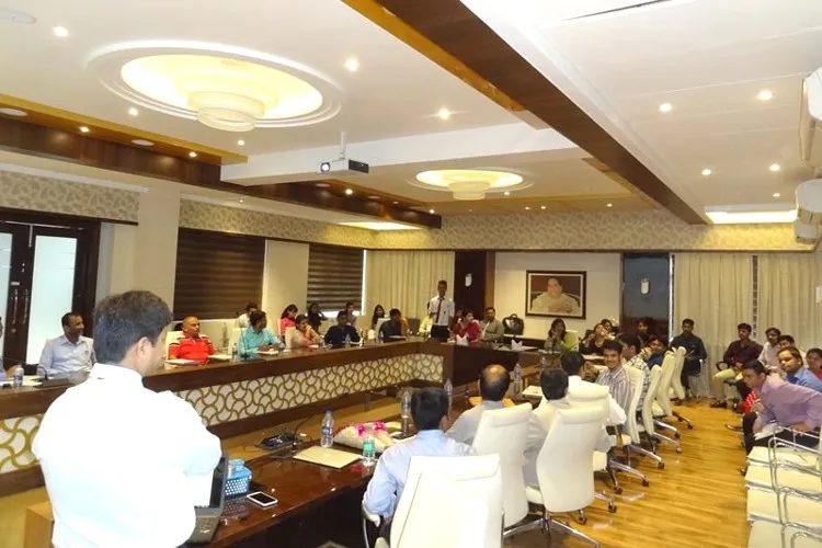 Dr DY Patil Institute of Optometry and Visual Sciences, Pune