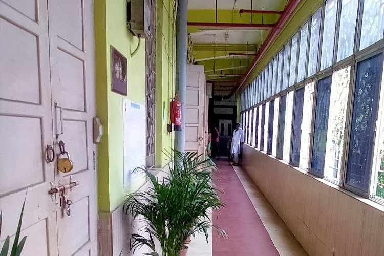 Dr. R. Ahmed Dental College and Hospital, Kolkata