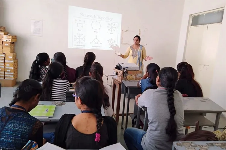 Dr Sow Indirabai Bhaskarrao Pathak Mahila Mahavidyalaya, Aurangabad