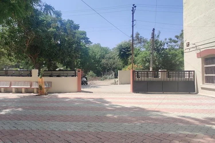 Dr Subhash Mahila Arts Commerce and Home Science College, Junagadh