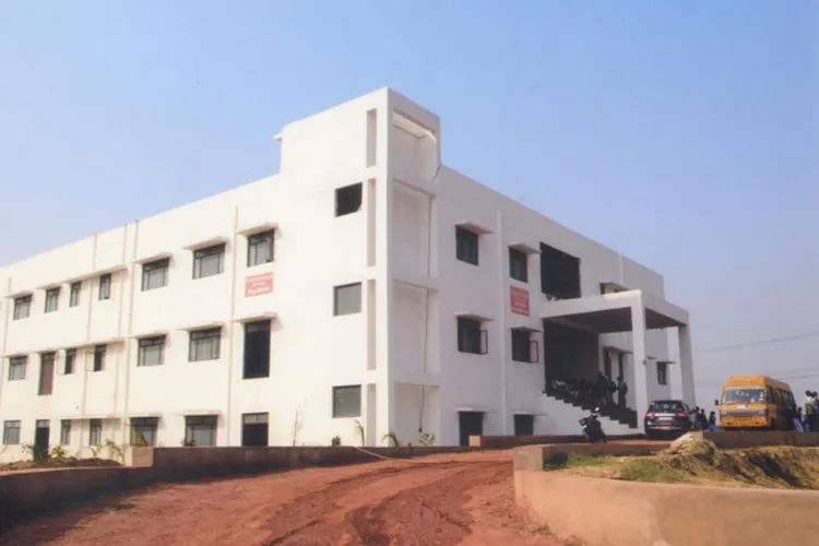 Dr. Tandon Nursing College, Agra