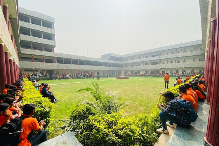 Dronacharya Group of Institutions, Greater Noida