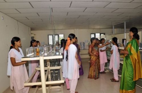 Duvvuru Ramanamma Women's College, Guduru