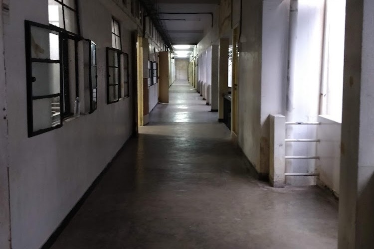 Dwaraka Doss Goverdhan Doss Vaishnav College, Chennai