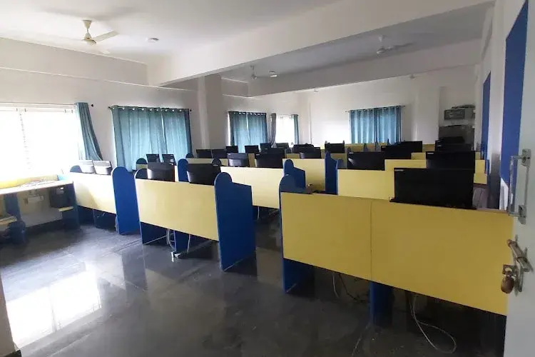 East West School of Architecture, Bangalore