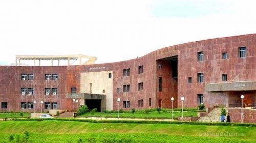 EB Gadkari Homoeopathic Medical College, Kolhapur