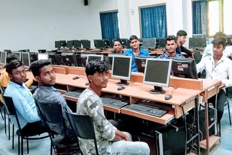 Eklavya University, Damoh