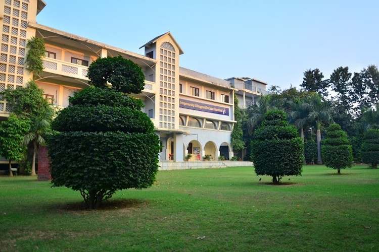 EMPI Business School, New Delhi