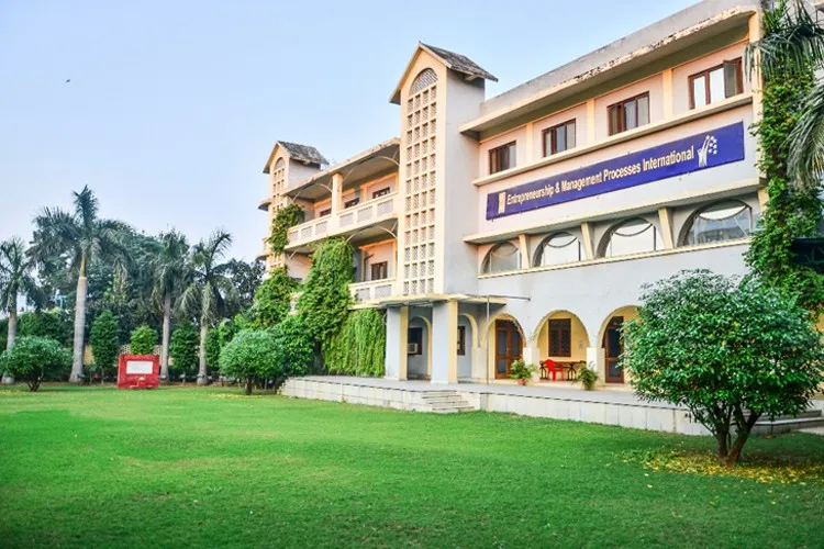 EMPI Business School, New Delhi