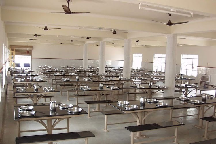 Erode Sengunthar Engineering College, Erode