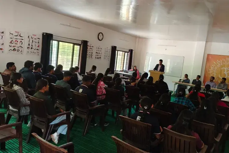 Ethics University, Pauri