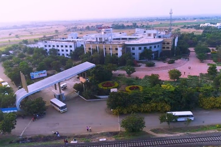 Fabtech Technical Campus, Solapur