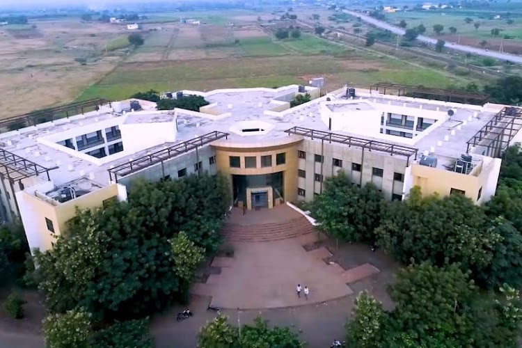 Fabtech Technical Campus, Solapur