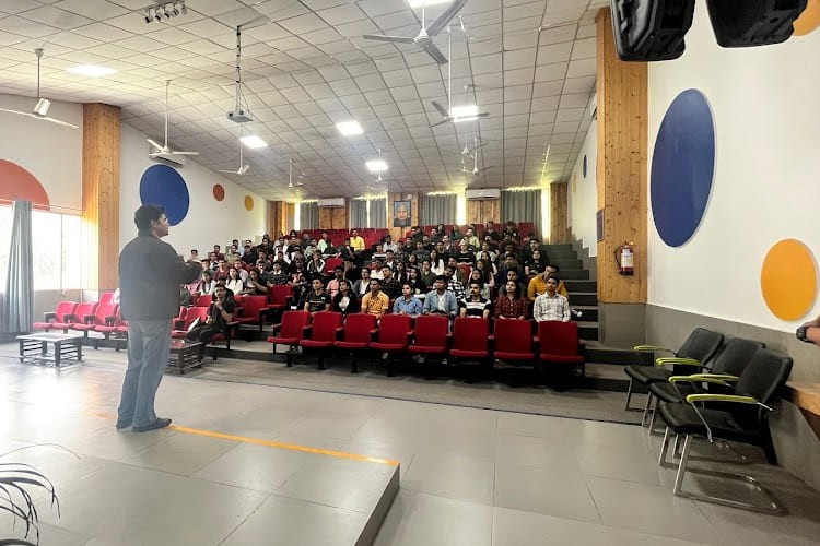 Faculty of Management Sciences and Liberal Arts, Shoolini University, Solan