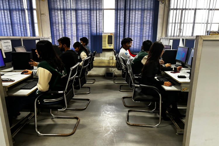 Faculty of Management Studies, New Delhi