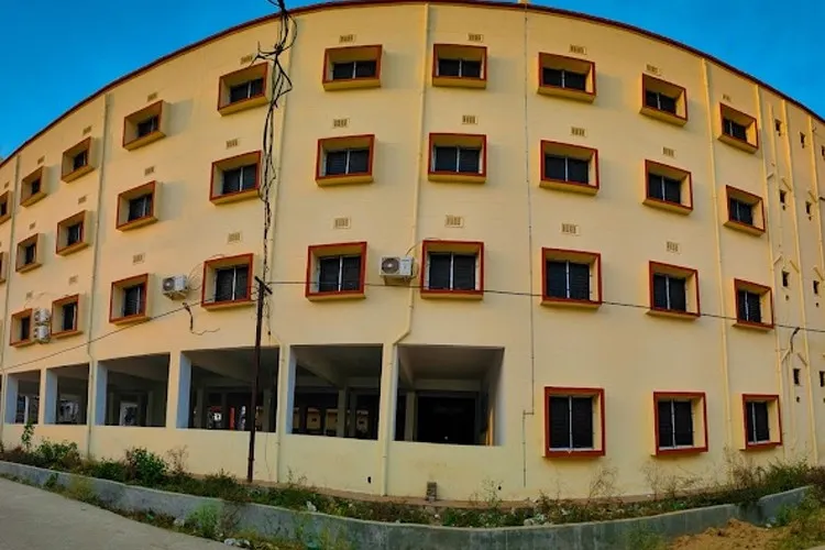 Fakir Mohan Autonomous College, Balasore