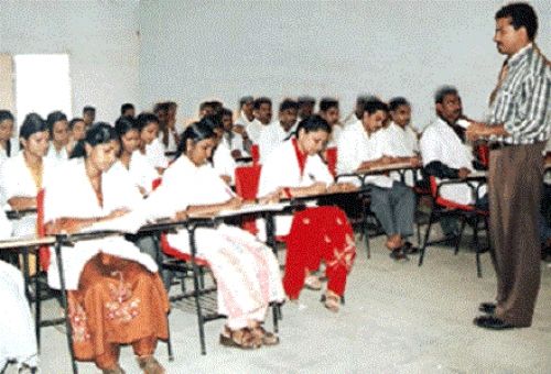 Fathima College of Pharmacy Kadayanallur, Tirunelveli