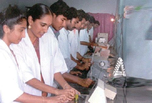 Fathima College of Pharmacy Kadayanallur, Tirunelveli