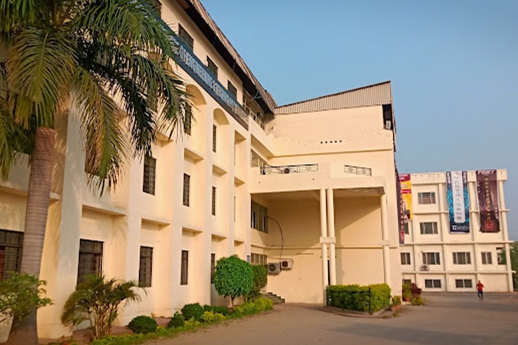 Feroze Gandhi Institute of Engineering and Technology, Rae Bareli