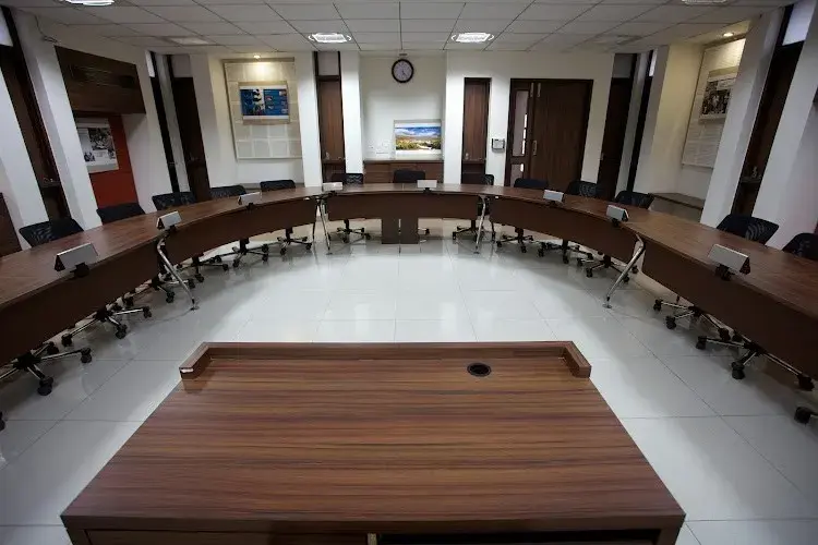 Flame School of Business, Pune