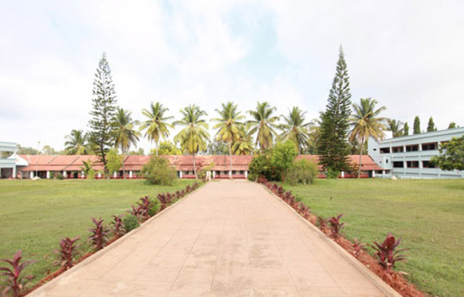 G. Madegowda Institute of Naturopathy and Yogic Sciences, Mandya