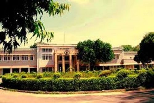 Gajra Raja Medical College, Gwalior