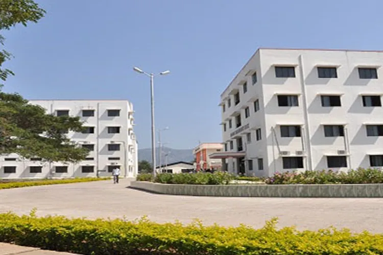 Ganadipathy Tulsi's Jain Engineering College, Vellore