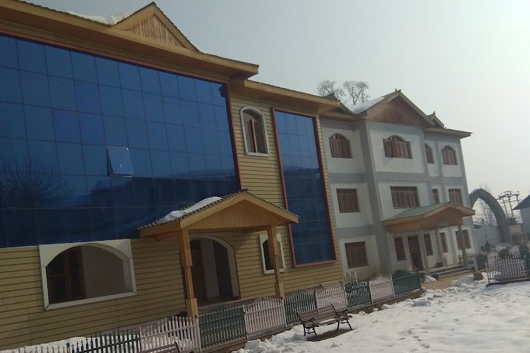 Gandhi Memorial College, Srinagar