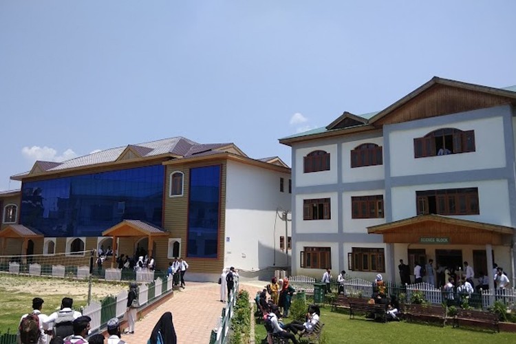 Gandhi Memorial College, Srinagar