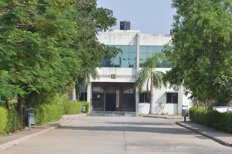 Gandhinagar Institute of Technology, Gandhinagar