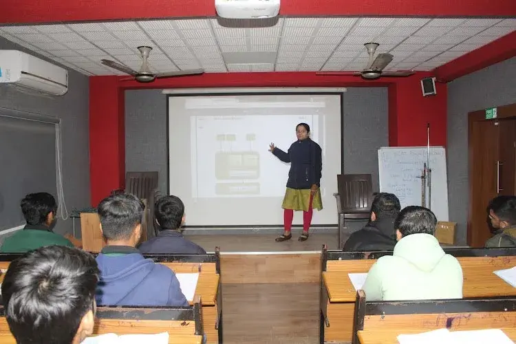 Geetanjali Group of Colleges, Rajkot