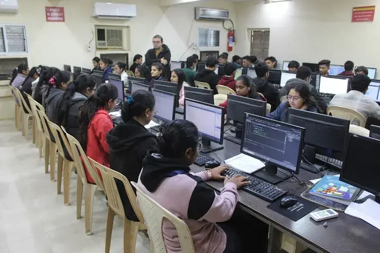 Geetanjali Group of Colleges, Rajkot