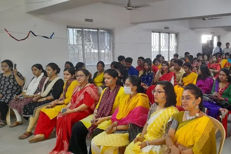 George School of Law, Hooghly