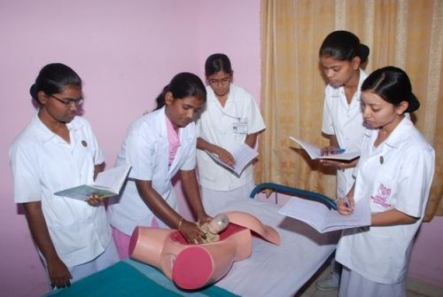 Giriraj Nursing School, Pune