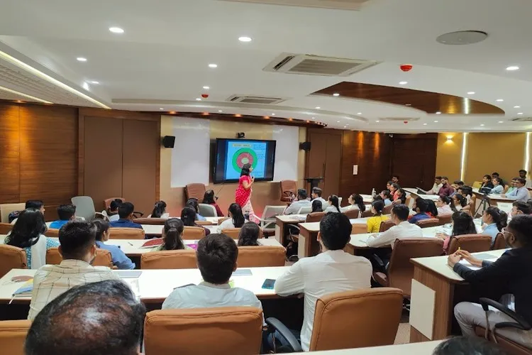 Global Business School and Research Centre, Pune