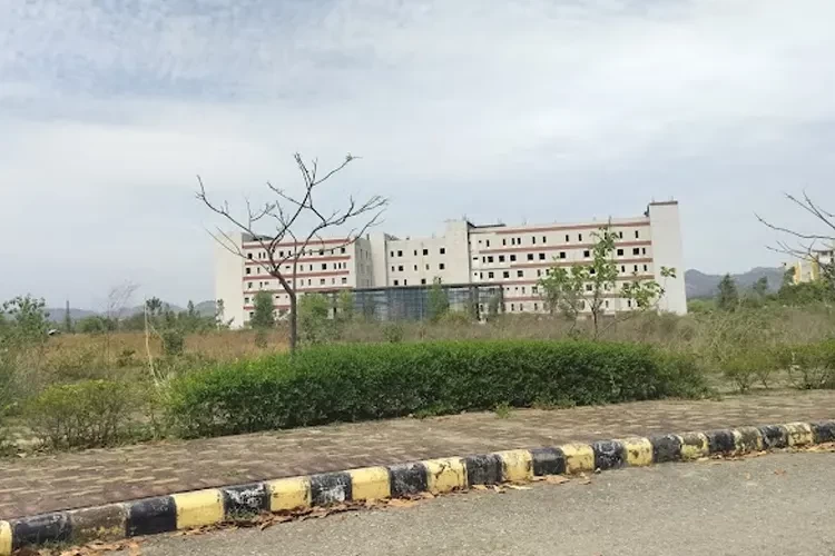 Glocal Law School, Saharanpur