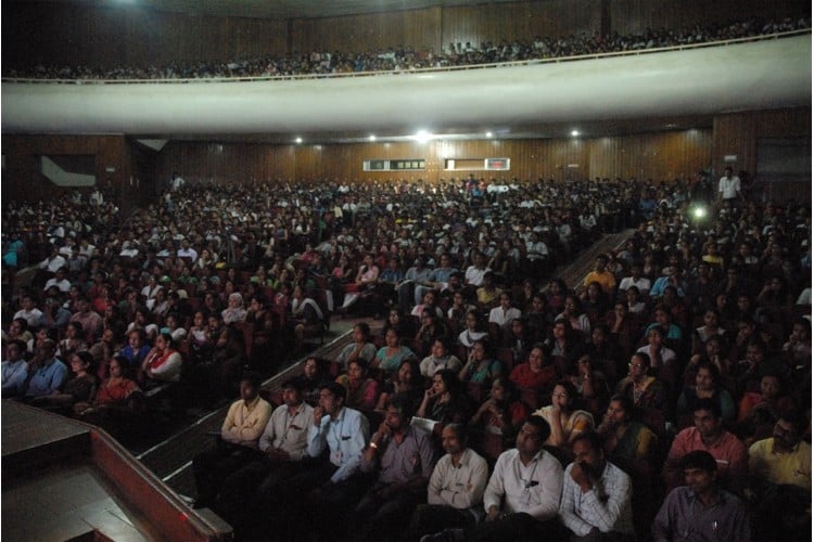 Gokhale Education Society's HPT Arts and RYK Science College, Nashik