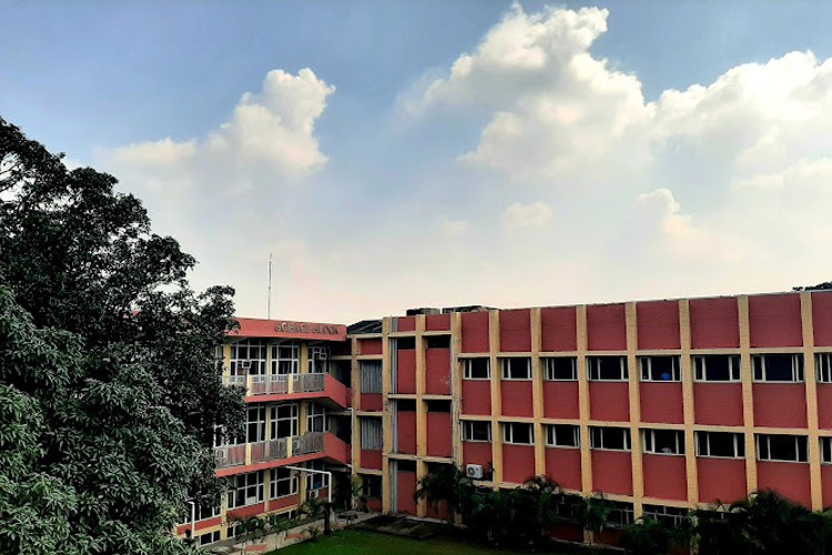 Goswami Ganesh Dutta Sanatan Dharma College, Chandigarh