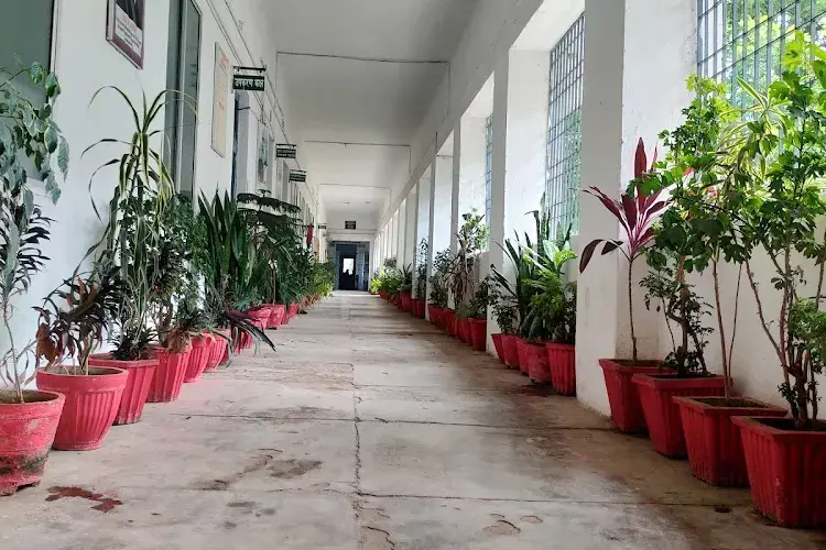 Government E. Raghavendra Rao Postgraduate Science College, Bilaspur