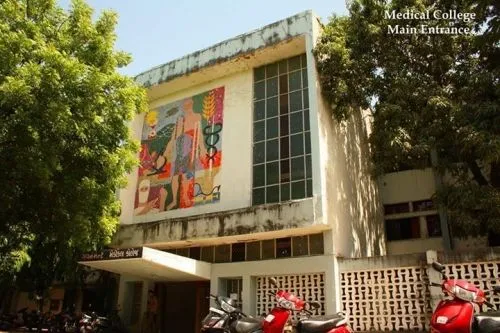 Government Medical College, Surat
