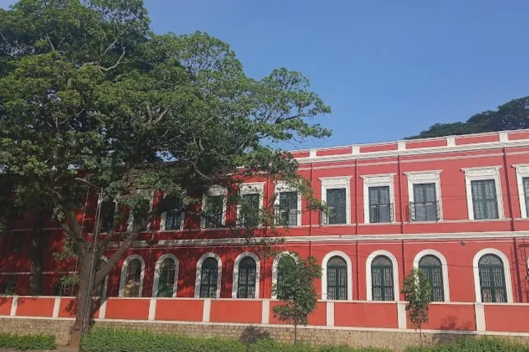 Nrupathunga University, Bangalore