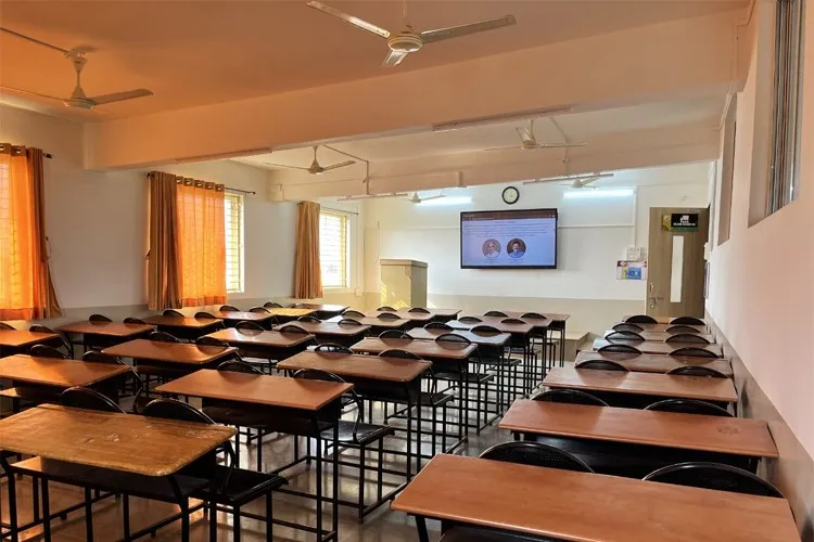 Govindrao Nikam College of Pharmacy, Ratnagiri