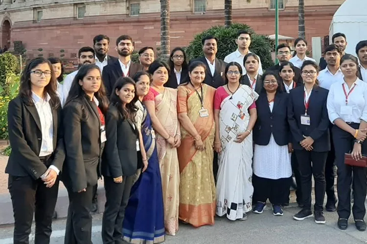 Govindrao Wanjari College of Law, Nagpur