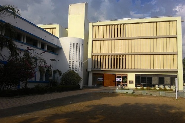 GS College of Commerce and Economics, Nagpur